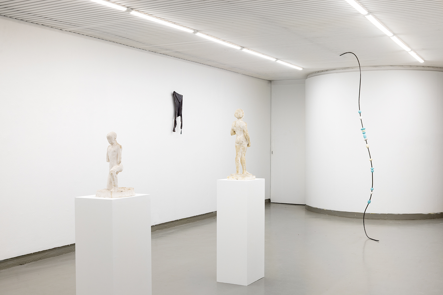 Photo taken at Aia Turan's exhibition entitled 'Ghost Hold' opening at 21.11.2025. Photo by Jan Søndergaard