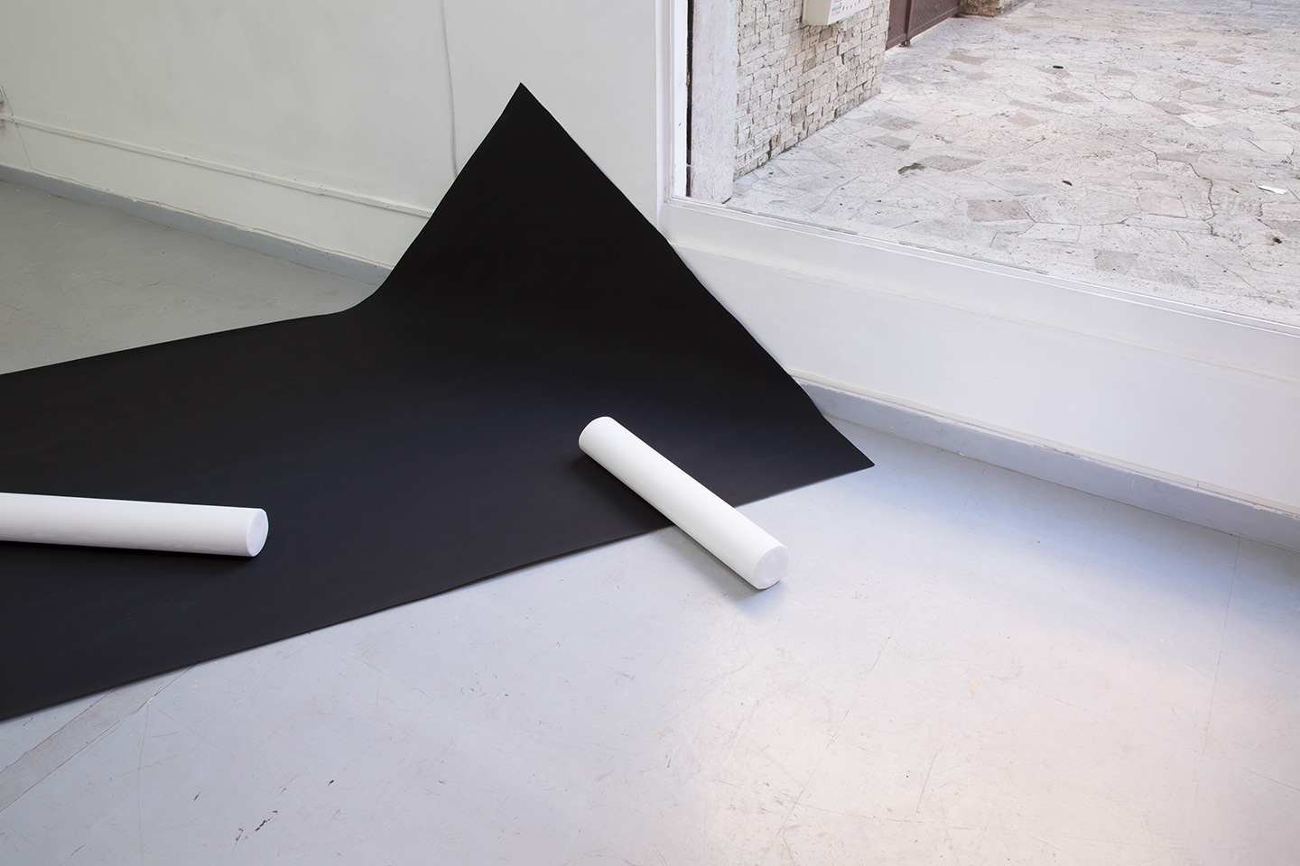 Photo taken at Aia Turan's exhibition entitled 'Hand/Eye'. Photo by Jacopo Rinaldi