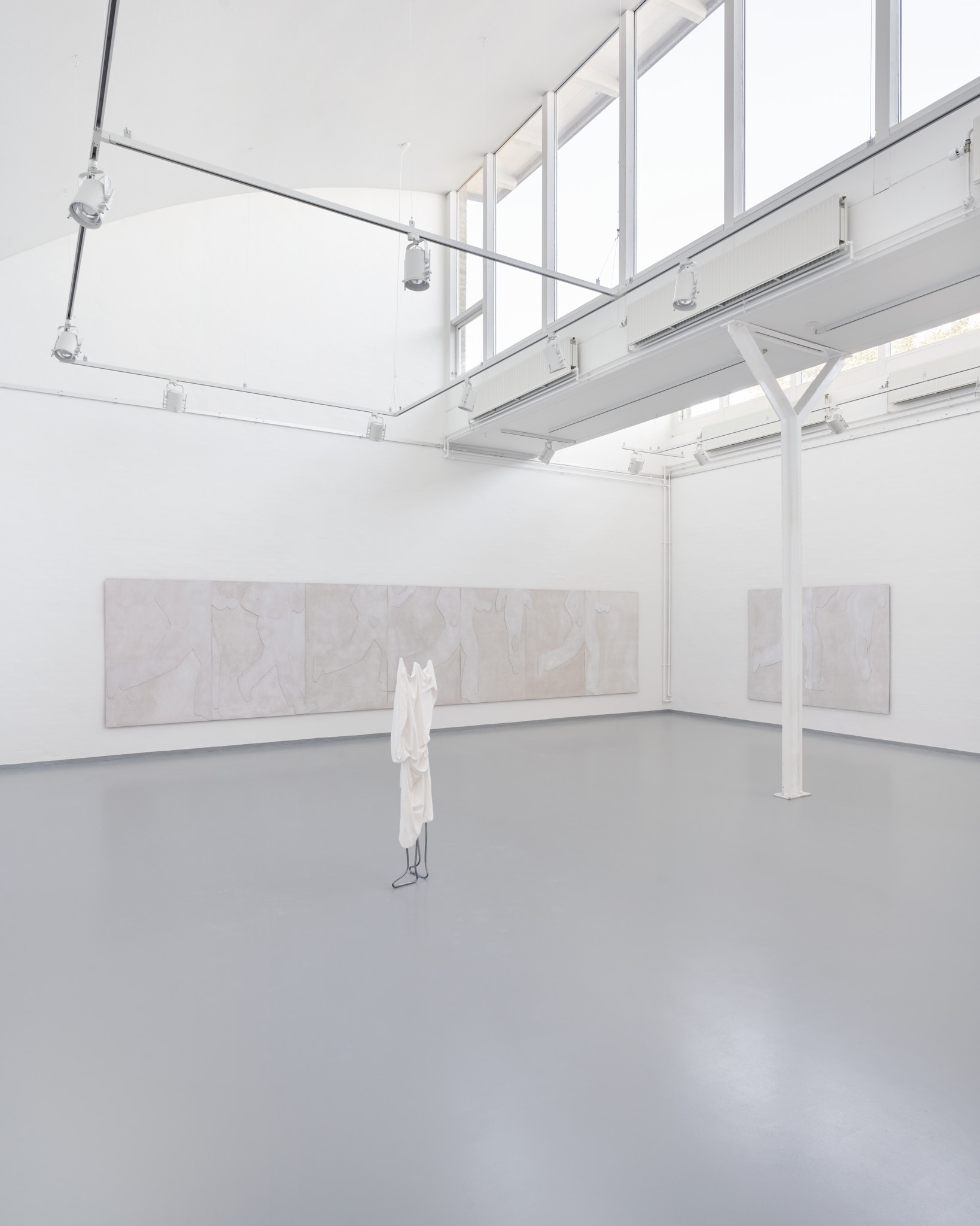 Photo taken at Aia Turan's exhibition entitled 'To Be A Place That Has No Center' at Huset for Kunst og Design on 14.09.2024 - 19.01.2025